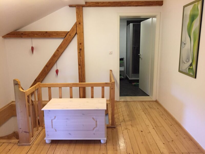 Ferienhaus für kleine Retreats mit großem Garten - Alleinlage