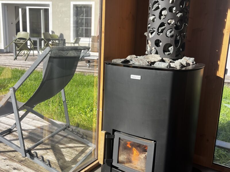Private Nature Escape - Feel free and follow the Hüttenteichhaus Lifestyle!